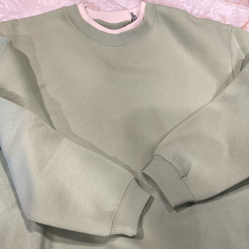 Pastel Green Crewneck with Ribbed Details
